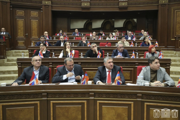 Состоится срочное заседание НС Армении по теме делимитации границы с Азербайджаном